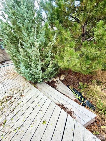 490 May Street, Idaho Falls, ID 83401