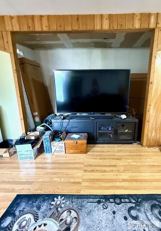 Image 14 of property listing at 490 May Street, Idaho Falls, ID 83401