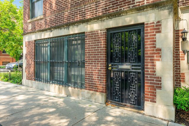 1300 E 56th Street G, Chicago, IL 60637