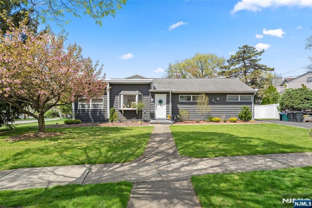 155 Zabriskie Place, River Edge, NJ 07661