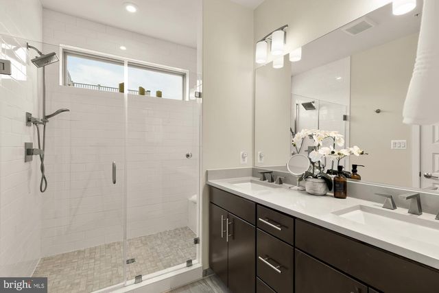 5113 MACON RD, Rockville, MD 20852