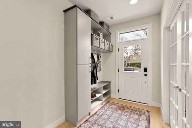 5113 MACON RD, Rockville, MD 20852