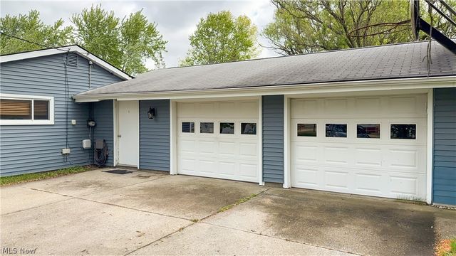 9142 Mount Vernon Drive, Streetsboro, OH 44241