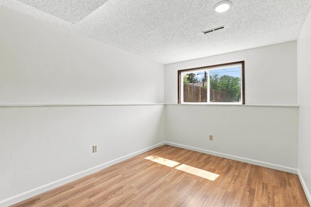 2124 E Sinto Ave, Spokane, WA 99202