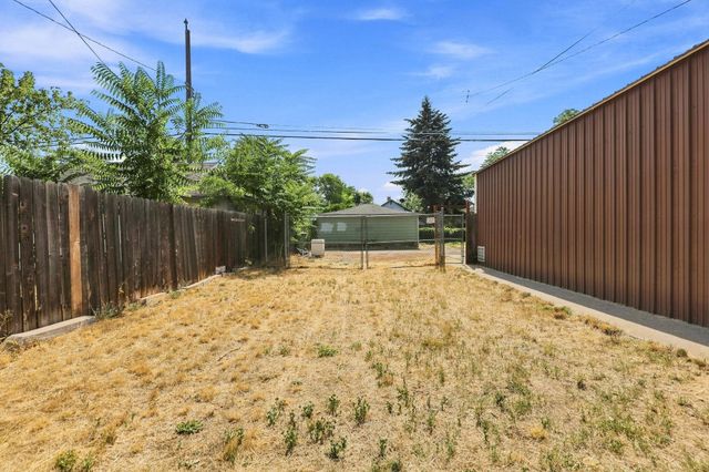 2124 E Sinto Ave, Spokane, WA 99202