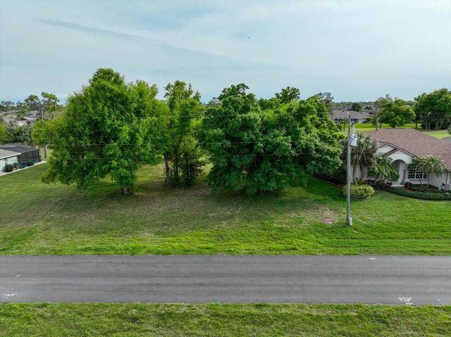 68 LONG MEADOW PLACE, Rotonda West, FL 33947