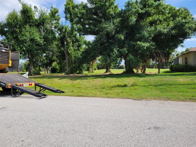 68 LONG MEADOW PLACE, Rotonda West, FL 33947