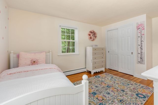 11 Longmeadow Road, Medfield, MA 02052