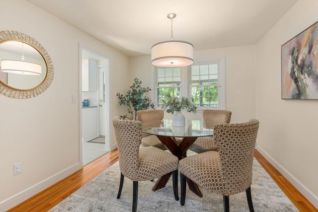 11 Longmeadow Road, Medfield, MA 02052
