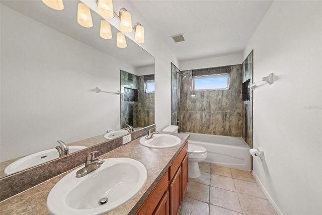 4227 BALINGTON DRIVE, Valrico, FL 33596