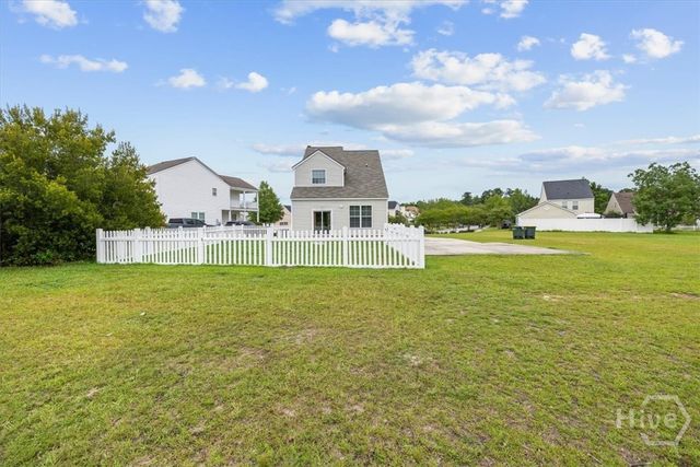 22 Godley Park Way, Savannah, GA 31407