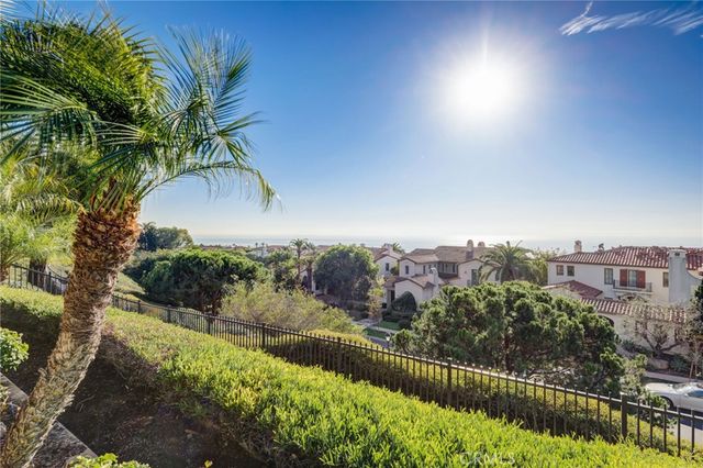 10 Tasman Sea, Newport Coast, CA 92657