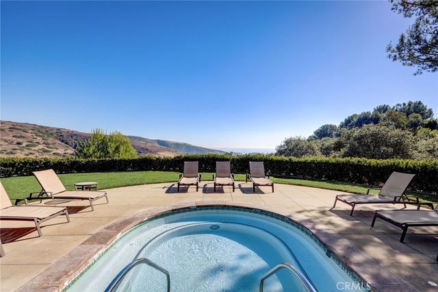 10 Tasman Sea, Newport Coast, CA 92657