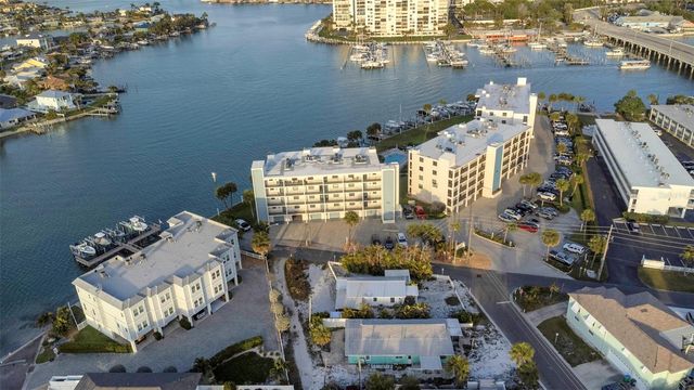 148 98TH AVENUE, Treasure Island, FL 33706