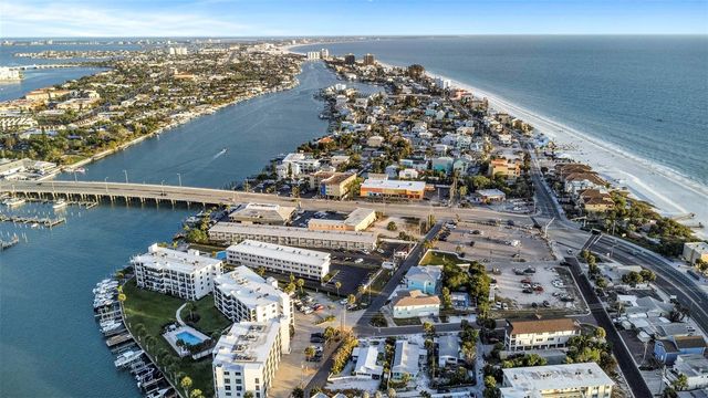 148 98TH AVENUE, Treasure Island, FL 33706