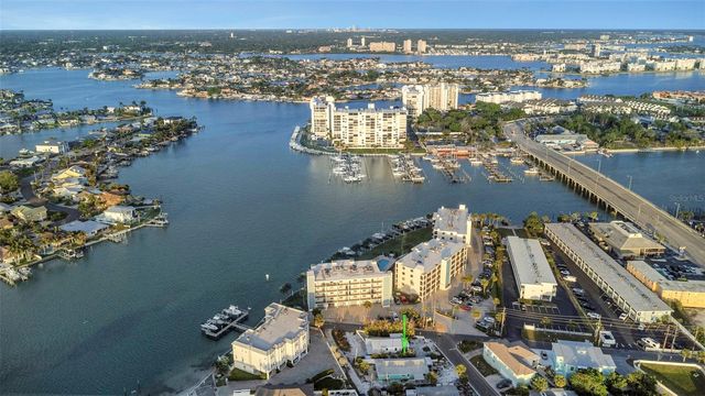 148 98TH AVENUE, Treasure Island, FL 33706