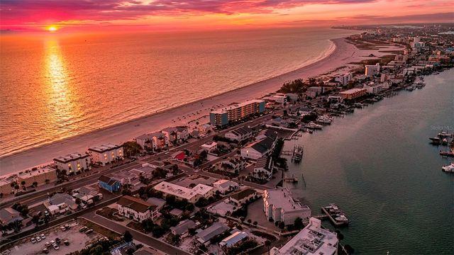 148 98TH AVENUE, Treasure Island, FL 33706