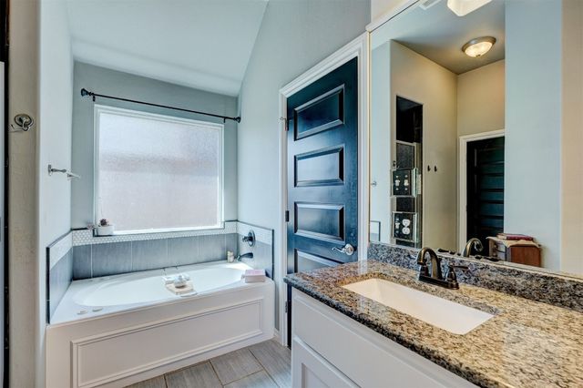 18212 Bridlington Drive, Edmond, OK 73012