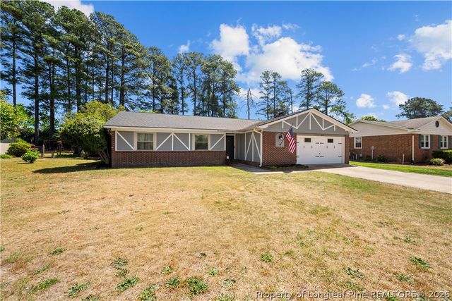 211 Wintergreen Drive, Fayetteville, NC 28314