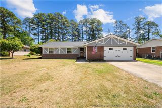 211 Wintergreen Drive, Fayetteville, NC 28314