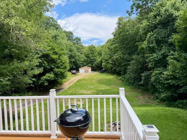 26 Donnelly Cross Rd, Spencer, MA 01562