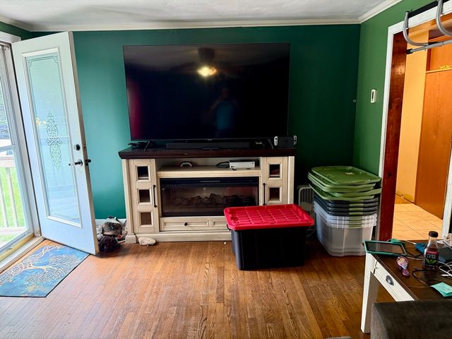 26 Donnelly Cross Rd, Spencer, MA 01562