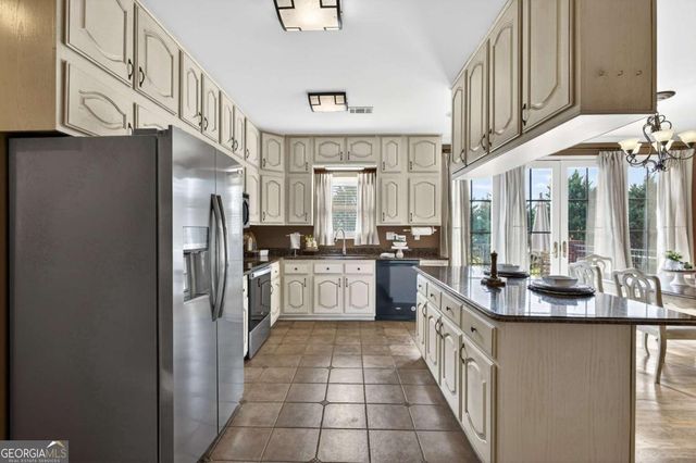 367 Big Pond Road, Taylorsville, GA 30178