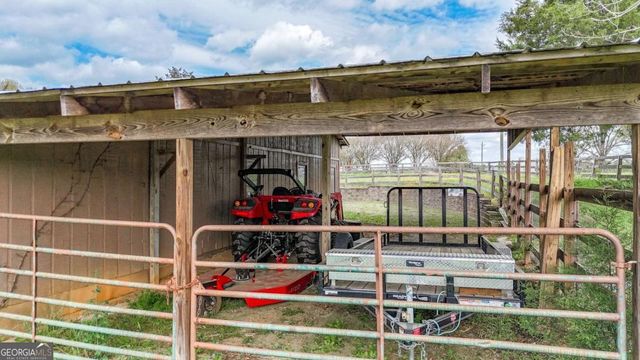 367 Big Pond Road, Taylorsville, GA 30178