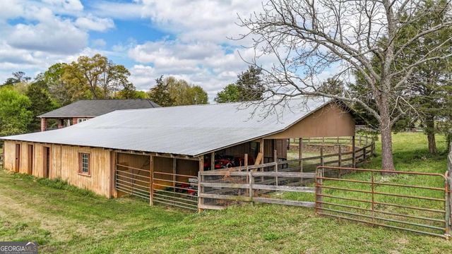 367 Big Pond Road, Taylorsville, GA 30178
