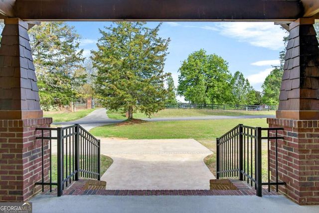 367 Big Pond Road, Taylorsville, GA 30178