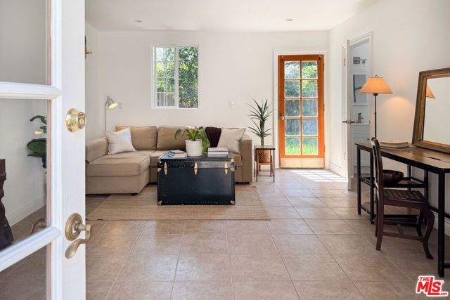 4427 Vantage Avenue, Studio City (los Angeles), CA 91604