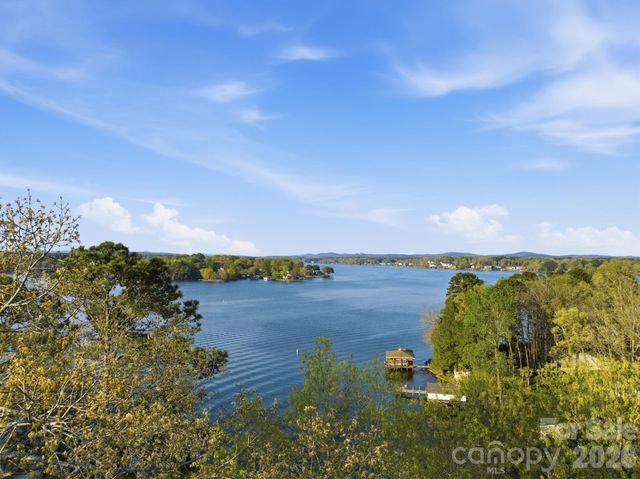 547 Lake Shore Drive, Norwood, NC 28128