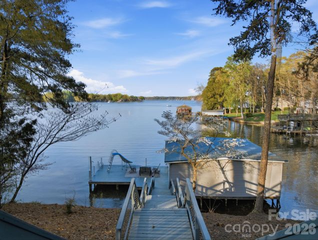 547 Lake Shore Drive, Norwood, NC 28128