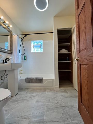 2123 N KARLOV Avenue, Chicago, IL 60639