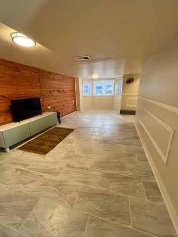 2123 N KARLOV Avenue, Chicago, IL 60639