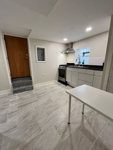 2123 N KARLOV Avenue, Chicago, IL 60639