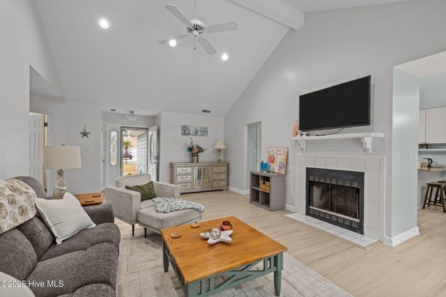 121 Guthrie Drive, Newport, NC 28570