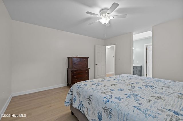 121 Guthrie Drive, Newport, NC 28570