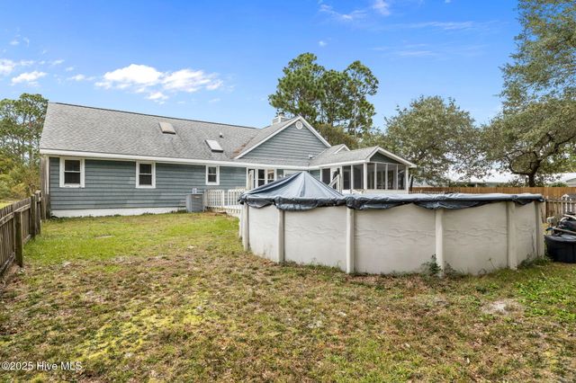 121 Guthrie Drive, Newport, NC 28570