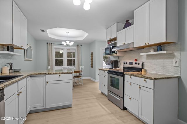 121 Guthrie Drive, Newport, NC 28570