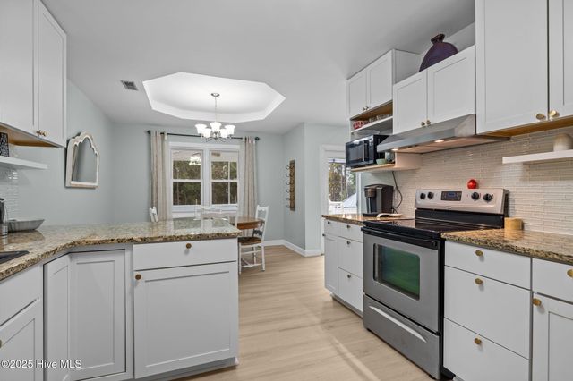 121 Guthrie Drive, Newport, NC 28570