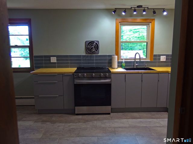 12 Silver Drive, Burlington, CT 06013