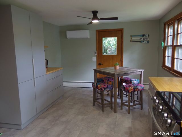 12 Silver Drive, Burlington, CT 06013