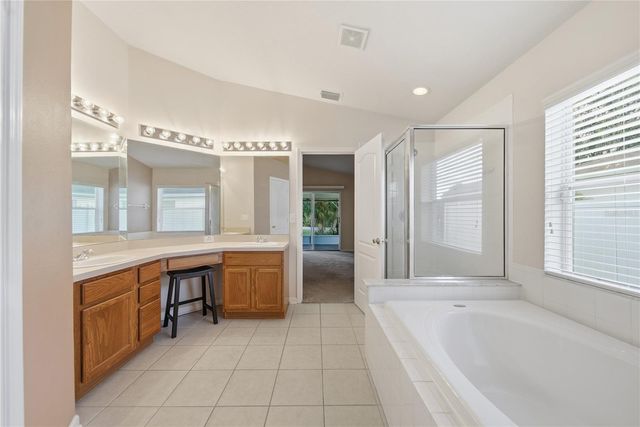 30525 LANESBOROUGH CIRCLE, Wesley Chapel, FL 33543