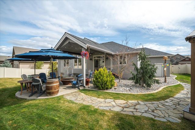 1111 N River Ridge Blvd Blvd, Spokane, WA 99224