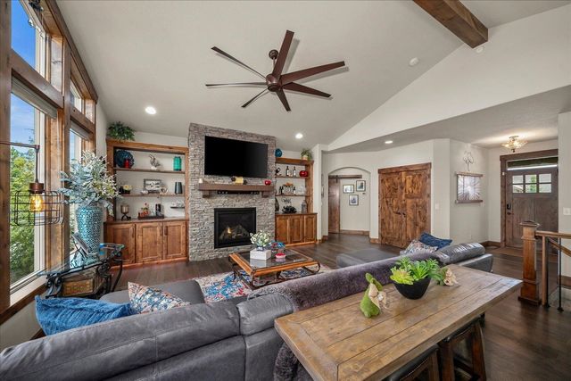 1111 N River Ridge Blvd Blvd, Spokane, WA 99224