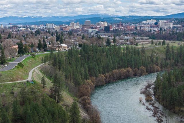1111 N River Ridge Blvd Blvd, Spokane, WA 99224
