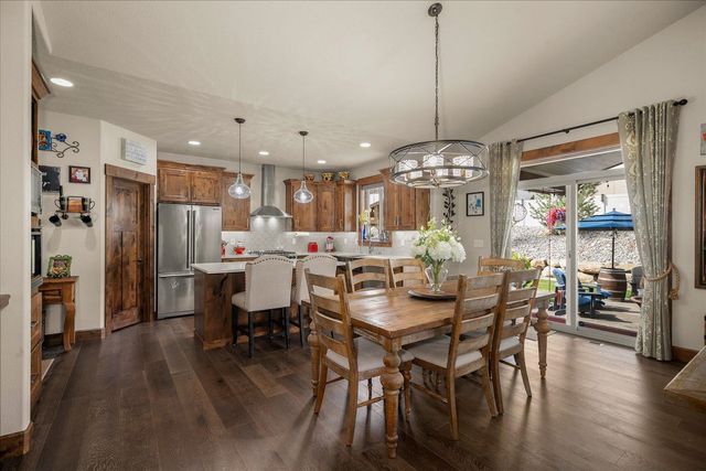 1111 N River Ridge Blvd Blvd, Spokane, WA 99224