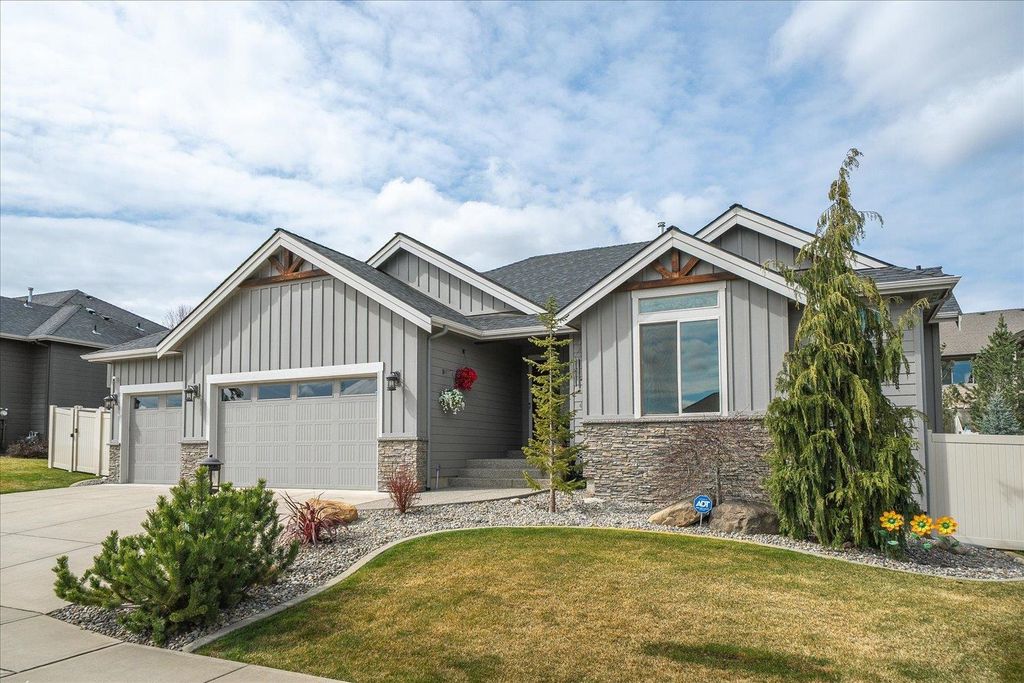 1111 N River Ridge Blvd Blvd, Spokane, WA 99224