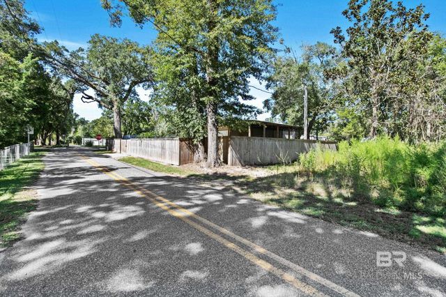 18780 County Road 8, Gulf Shores, AL 36542